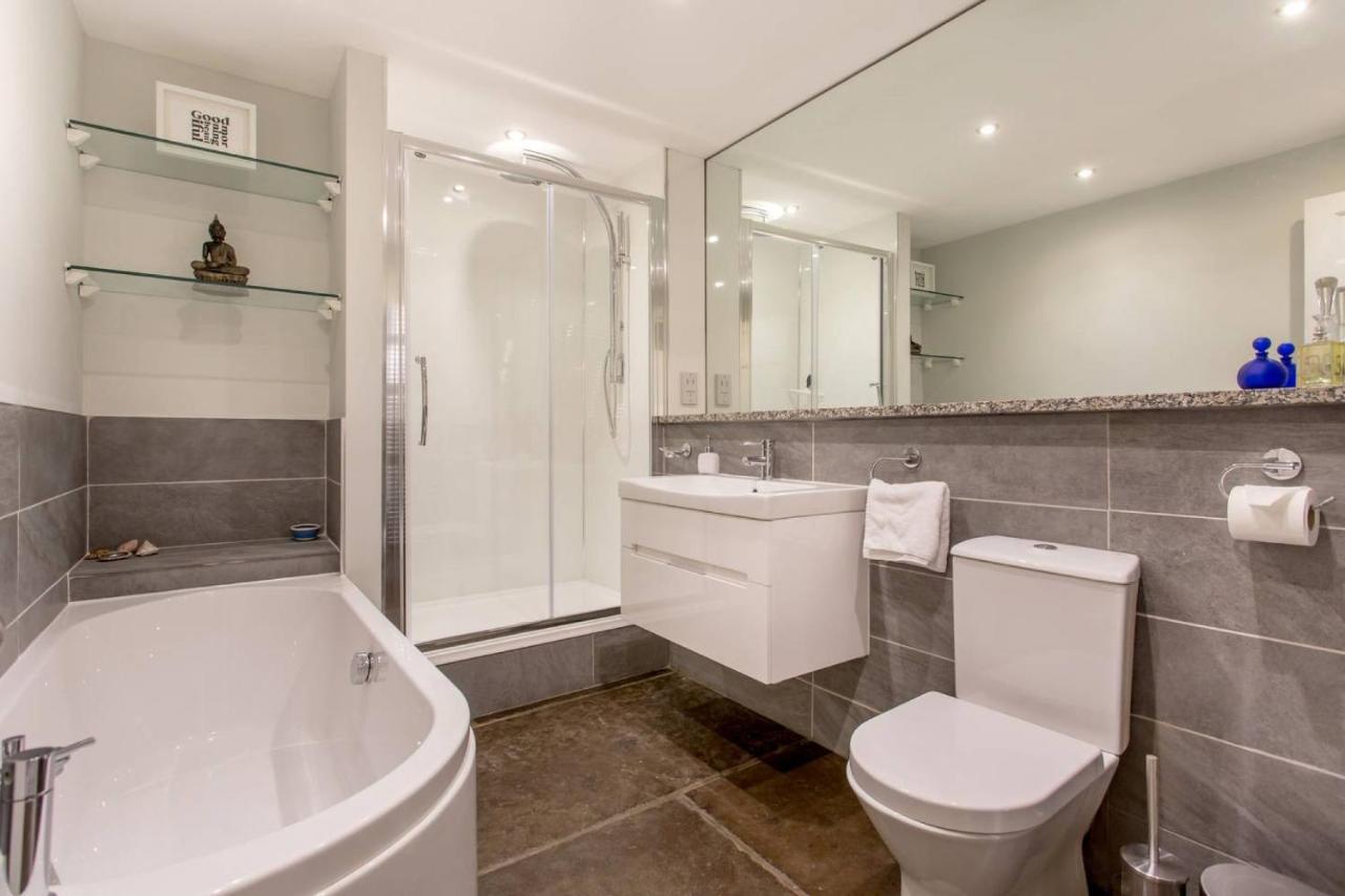 Joivy Spacious Flat With Garden In City Centre EDI Exterior photo